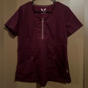 Women’s scrub top